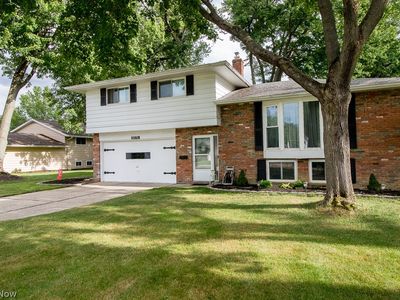 8076 Eastway Dr, Mentor, OH, 44060