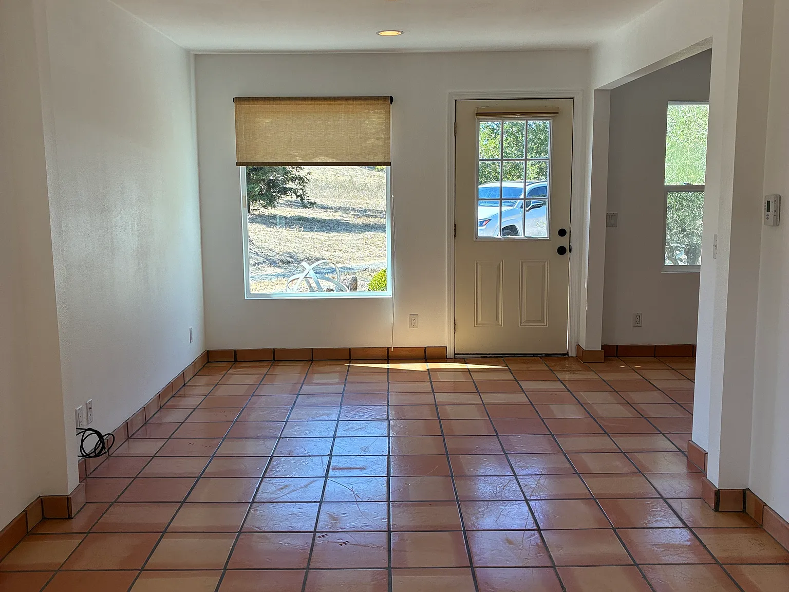 1 bed, $2,300 — Photo 4