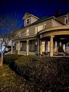 1st image of 400 N 7th St