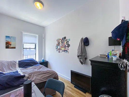 Rented by City Connections Realty | media 5