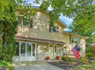 515 Kingston Rd, Harrisburg, PA 17112