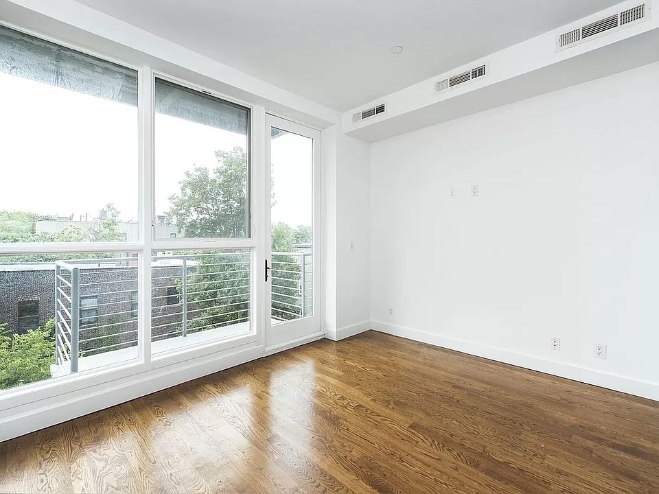 1st image of 1384 Bedford Ave