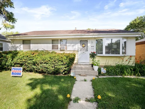 8260 West Sheridan AVENUE, Milwaukee, WI 53218