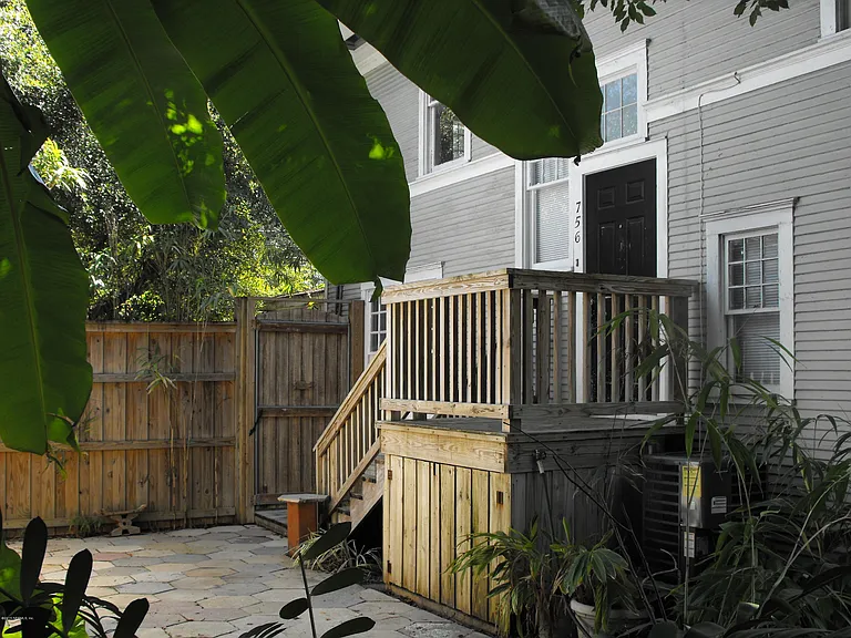 756 Stockton St — Photo 2