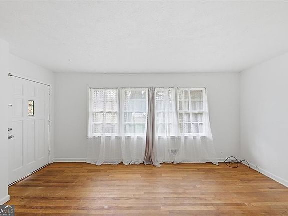 5th image of 3847 Maryland Dr