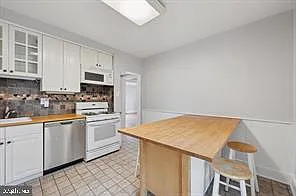 457 W Lancaster Ave #C — Photo 6