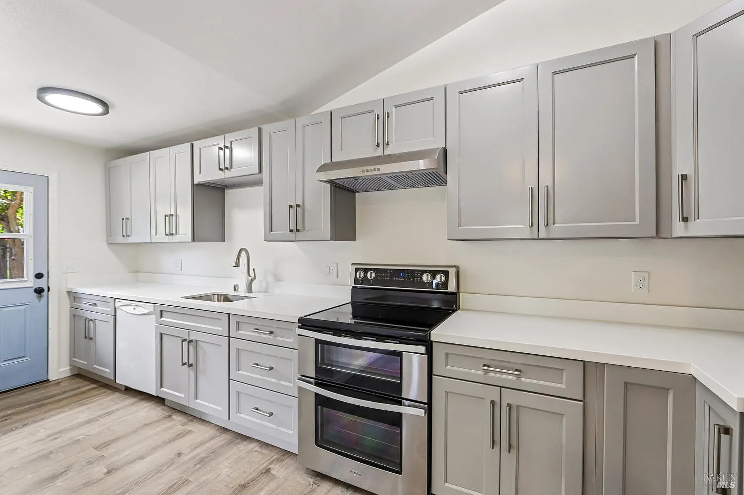 1652 Voorhees Circle - Photo 12