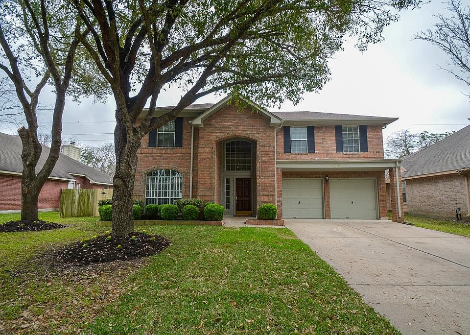 1st image of 339 Indian Summer Dr