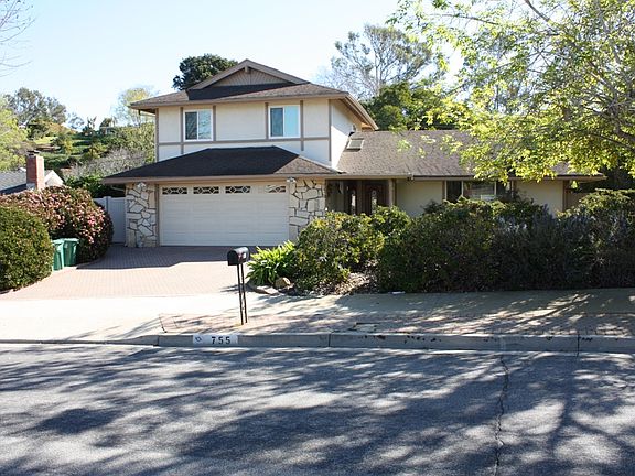 2nd image of 755 Calabria Dr