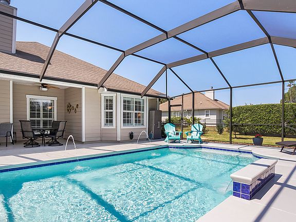 2nd image of 332 Club House Dr E