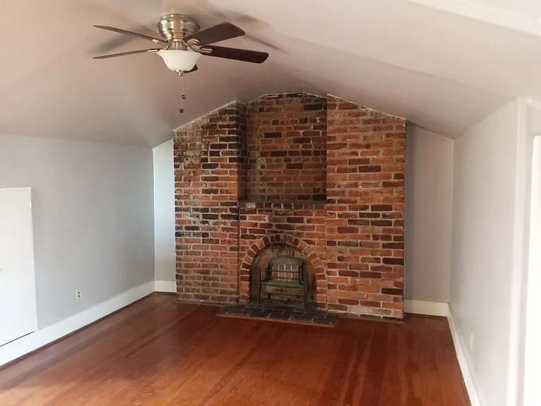 514 Madison St #9 — Photo 16
