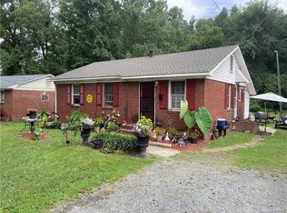 824 W Craighead Rd, Charlotte, NC 28206