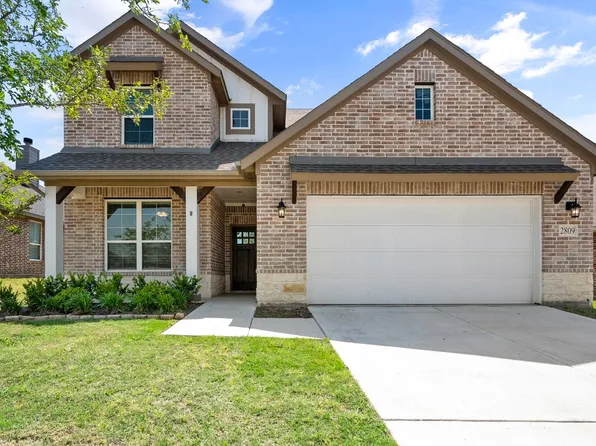 2809 Saratoga Dr, Ennis, TX 75119