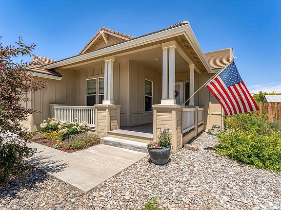 3rd image of 5710 Desert Mirage Dr