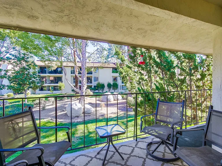 17617 Pomerado Rd #215 — Photo 44