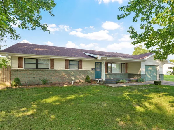 118 W Charles Street, Republic, MO 65738