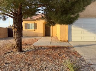 10514 Inyo Ct, Adelanto, CA 92301