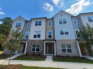 1608 Falcon Crest Way, Decatur, GA 30032