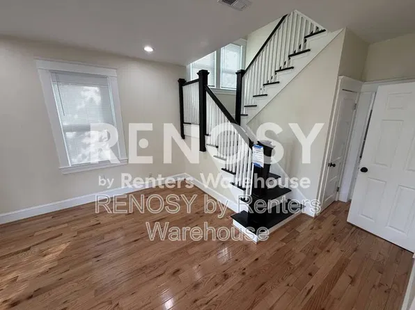 3911 Chatham Rd, Baltimore, MD 21207
