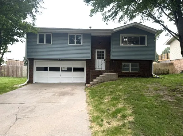831 W South St, Lincoln, NE 68528