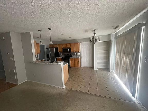 5th image of 6428 Saybrooke Dr