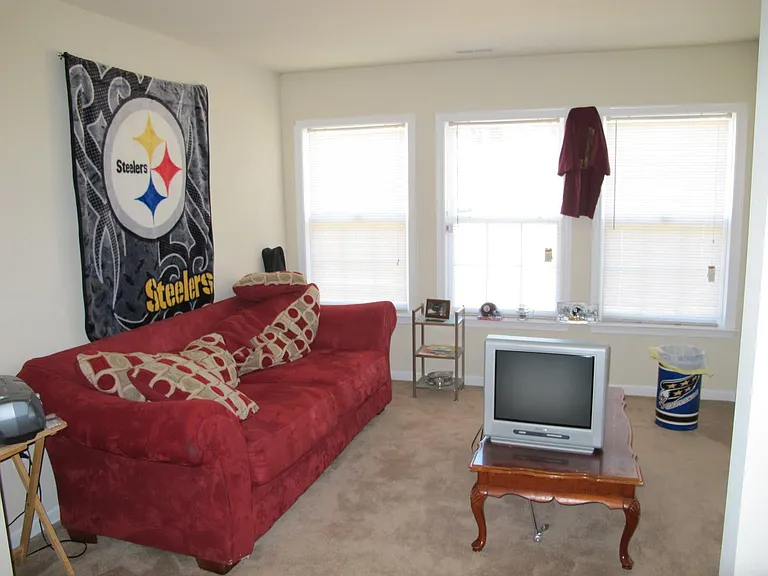 943 Monet Dr — Photo 23