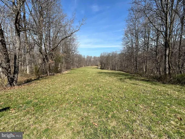 8312 Hook Ln, Upper Marlboro, MD 20772