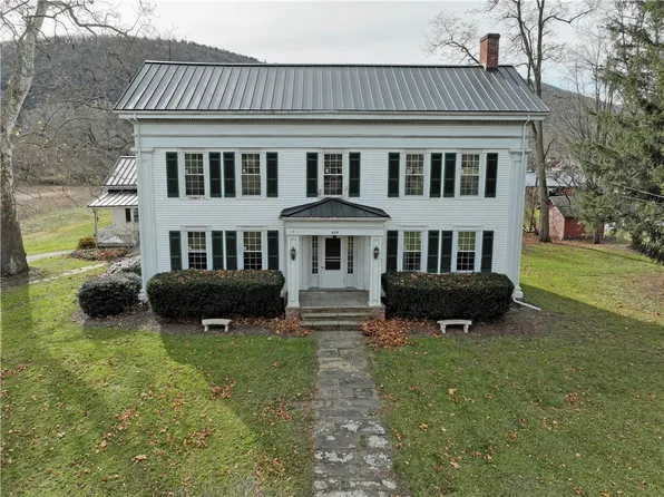 115 Main St, Painted Post, NY 14870