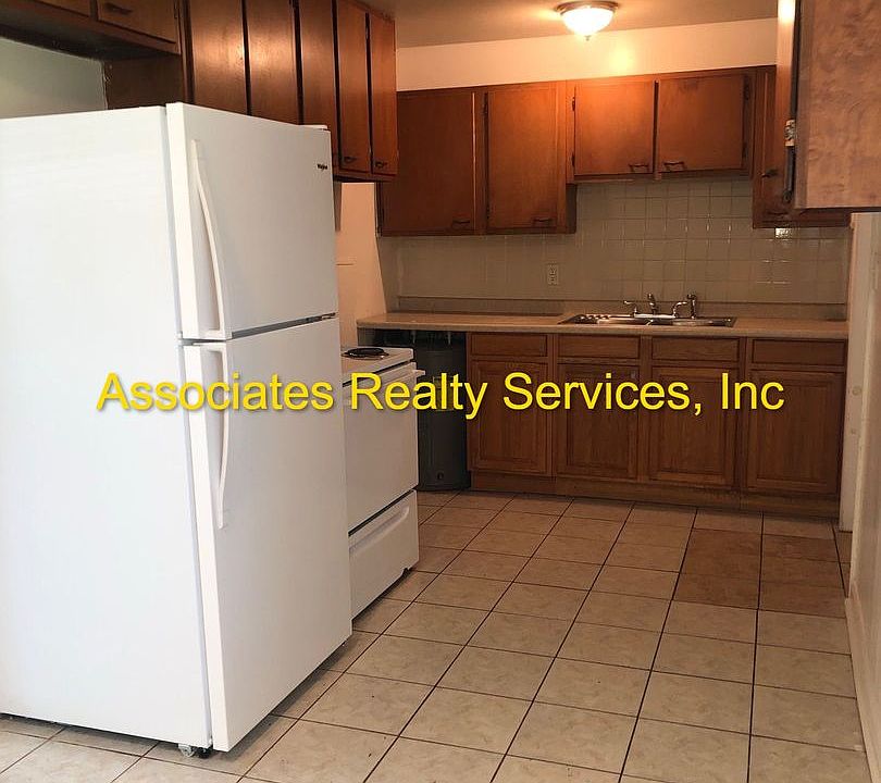 1st image of 2221 NW 55th Ter