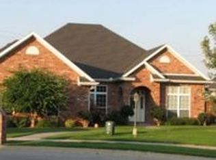 208 NW Olinka Pass St, Bentonville, AR 72712