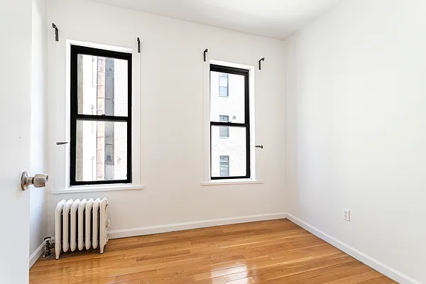 Rented by REAL New York | media 29