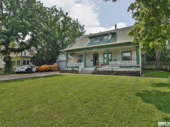 3201 R St, Lincoln, NE 68503