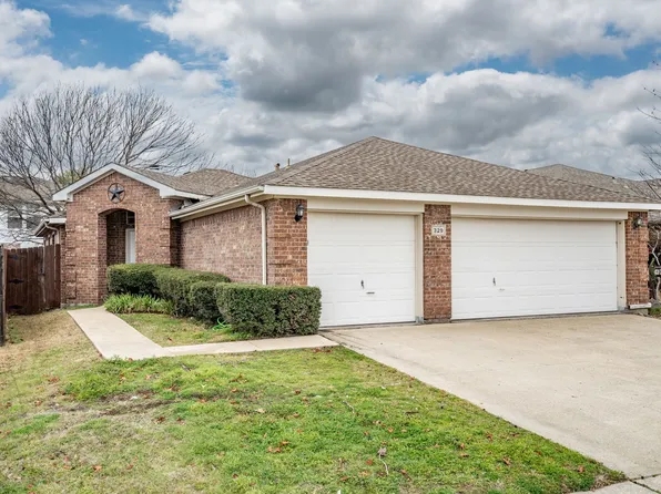 329 Port O Conner Dr, Little Elm, TX 75068
