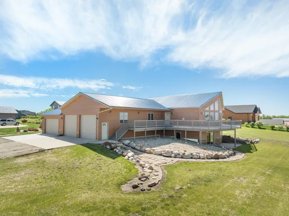 14 Sunset Way, Parshall, ND 58770