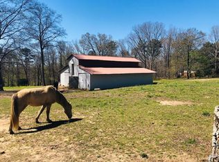 1 Vineyard Point Rd, Sequatchie, TN 37374