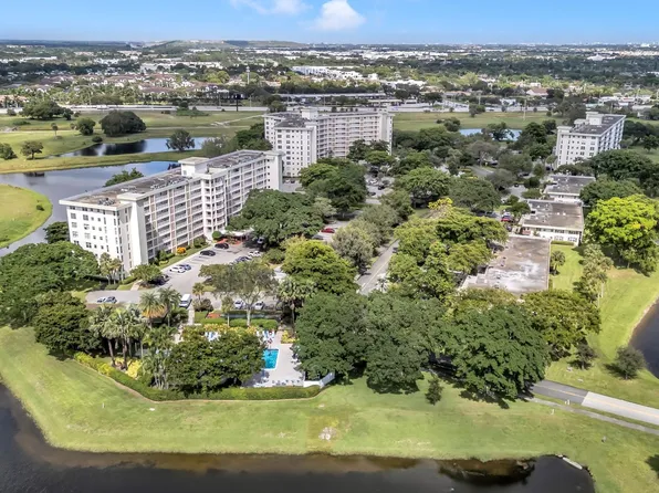 3080 N Course Drive #501, Pompano Beach, FL 33069