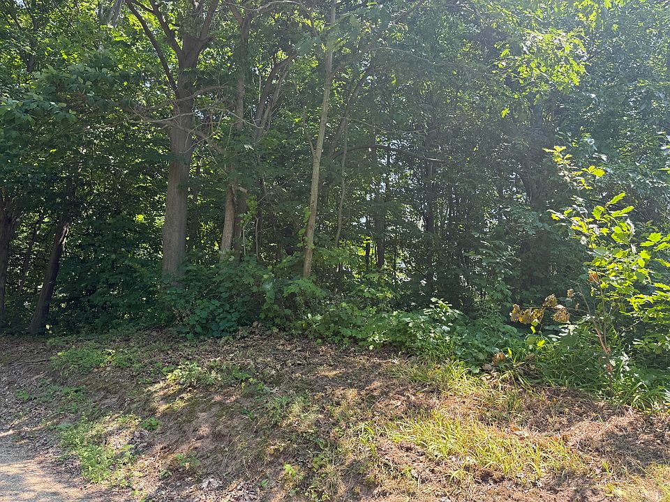 2nd image of 3190/3198 Prospect Ave