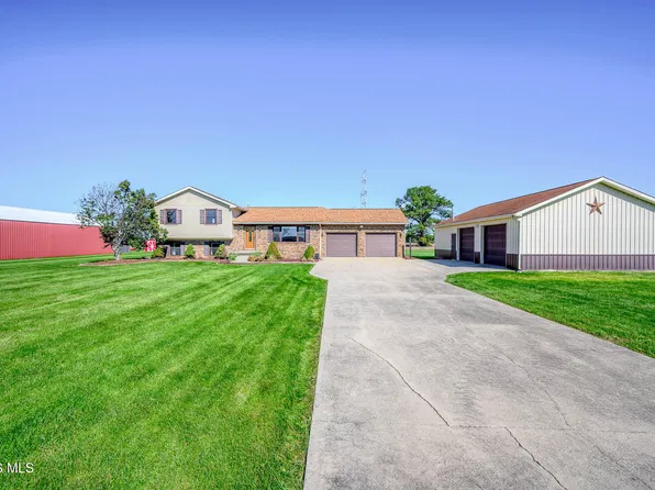 13266 King Rd, Bowling Green, OH 43402