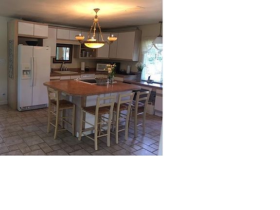 2nd image of 3112 Vichy Ave