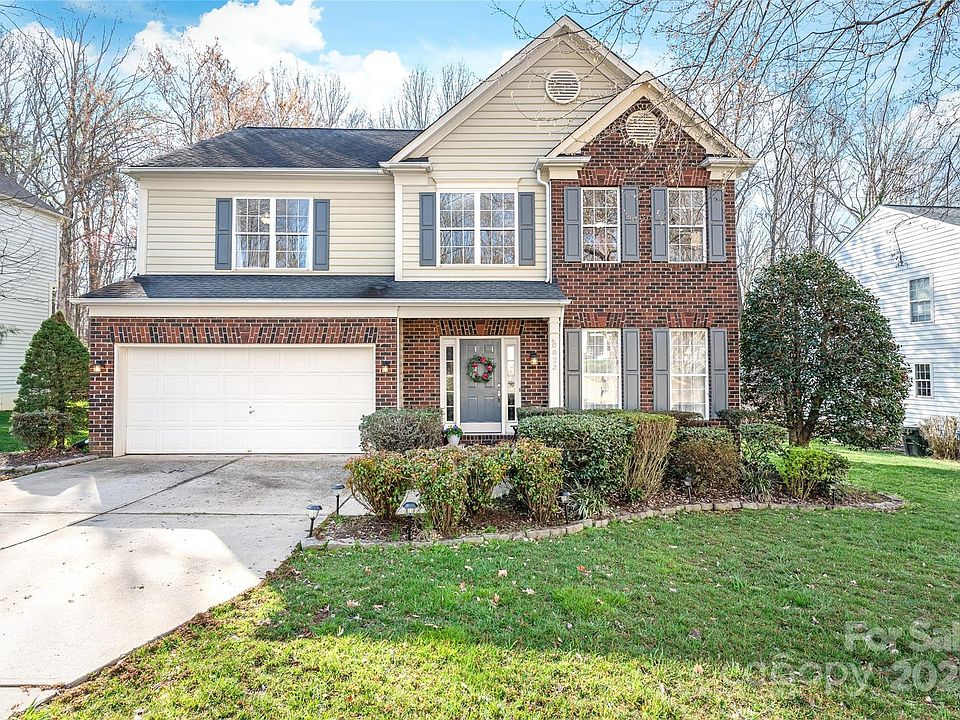 1st image of 8823 Deerland Ct