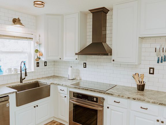4th image of 3614 Ebb Tide Ln