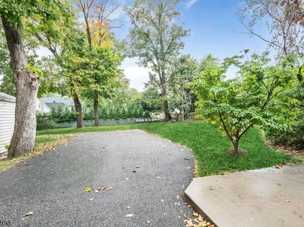 38 Church St #2, Haledon Boro, NJ 07508