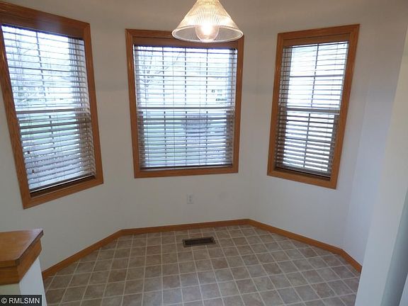 5th image of 303 100th Ct NE