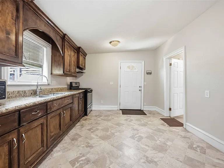 9430 E Avenue K #A — Photo 4