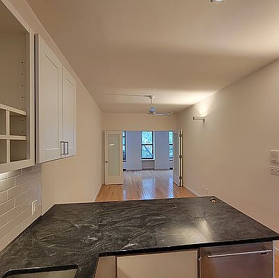 4th image of 217 E 116th St APT 2