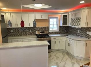 10313 Springfield Blvd, Queens Village, NY 11429