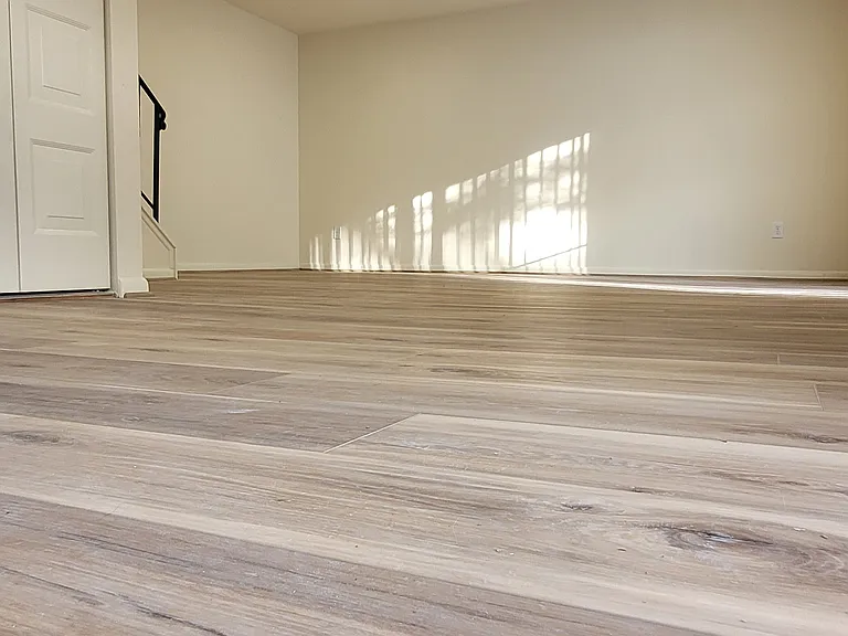516 Welsh Rd — Photo 4