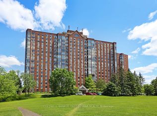 2759 Carousel Cres #307, Ottawa, ON K1T2N5