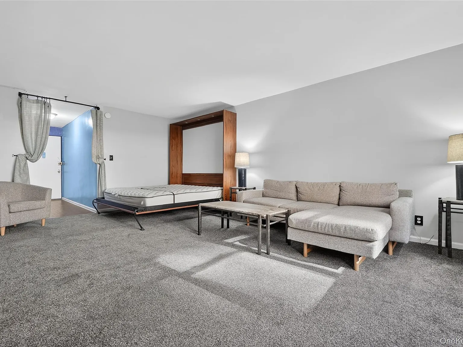 25 Franklin Avenue, White Plains, NY 10601 — Photo 2