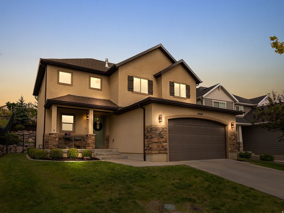 1st image of 4404 N Foxtrail Dr